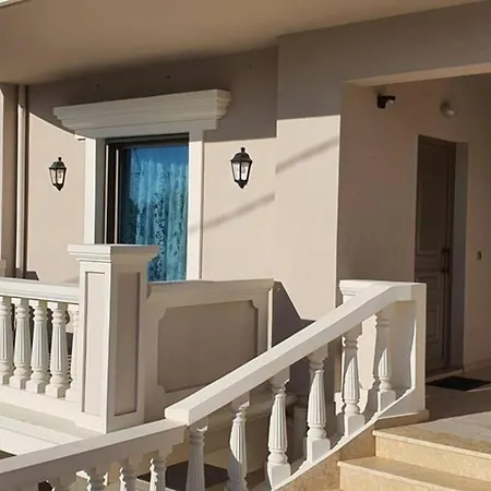 Olivia Hriszí Aktí Haniá